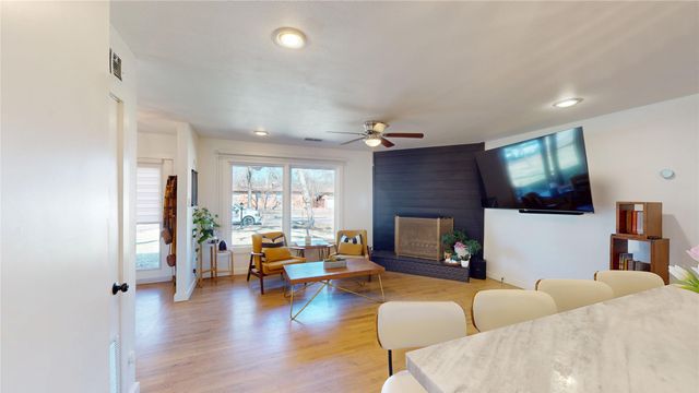 900 Treasure Road, Garland, TX 75041