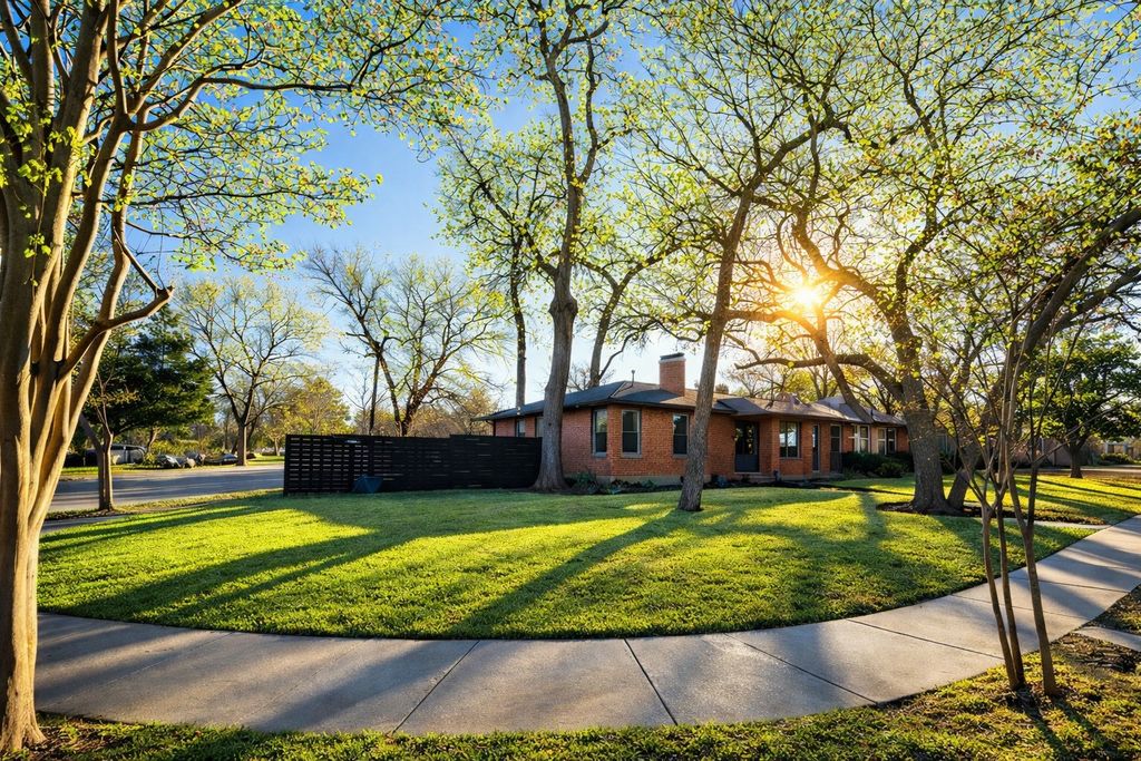 900 Treasure Road, Garland, TX 75041