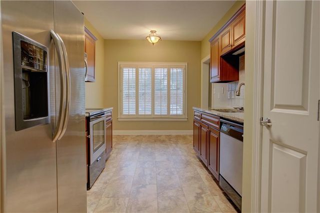 3200 Village SE Boulevard, Rome, GA 30161