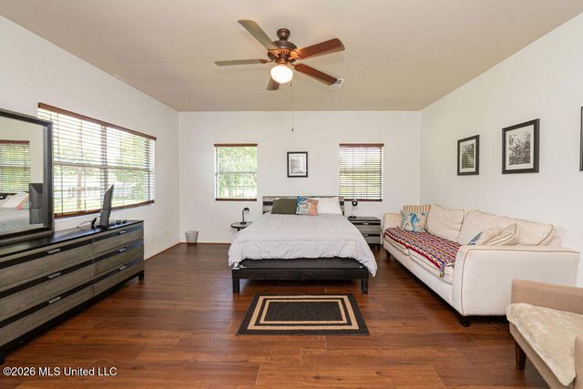 811 View Street, Waveland, MS 39576