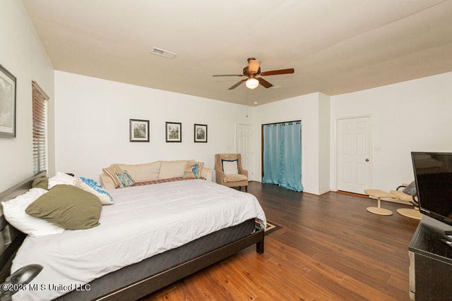 811 View Street, Waveland, MS 39576
