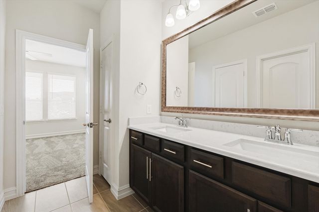 2806 Henson Lane, Garland, TX 75040