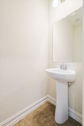 2806 Henson Lane, Garland, TX 75040
