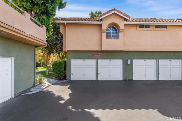186 Alicante Aisle, Irvine, CA 92614