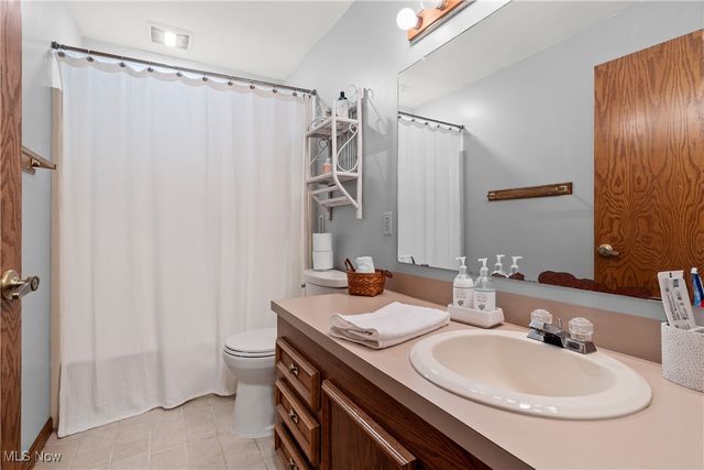 4805 Harvest Circle SE, Canton, OH 44707