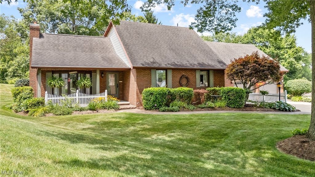 4805 Harvest Circle SE, Canton, OH 44707