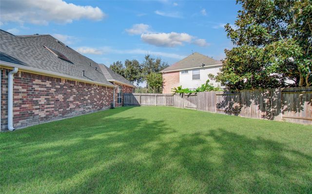 10714 Barker Lake Court, Cypress, TX 77433