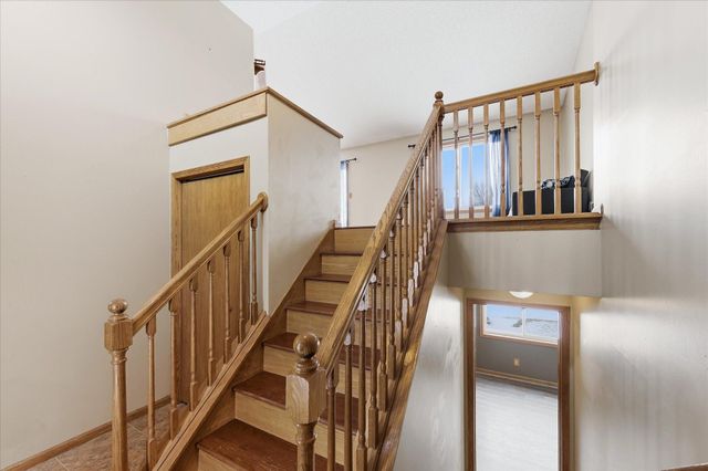 505 5th Avenue Court SW, Isanti, MN 55040