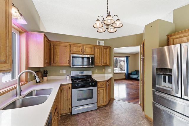 505 5th Avenue Court SW, Isanti, MN 55040