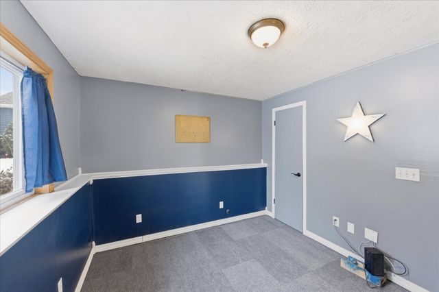 505 5th Avenue Court SW, Isanti, MN 55040