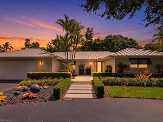 1390 Mandarin RD, Naples, FL 34102