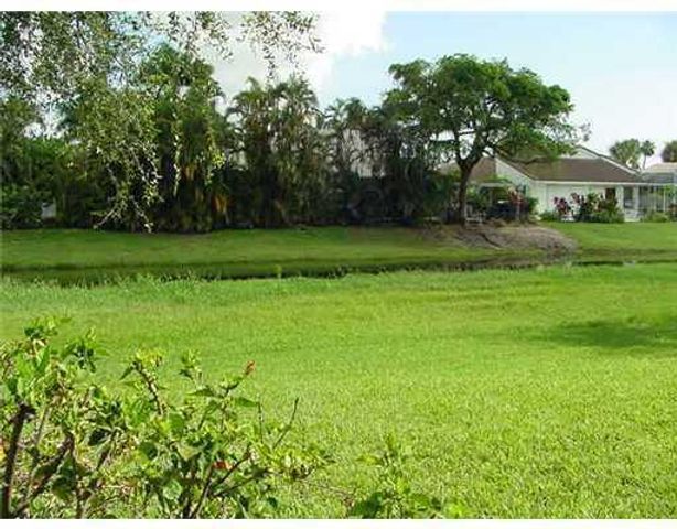 320 NW 67th Street 104, Boca Raton, FL 33487