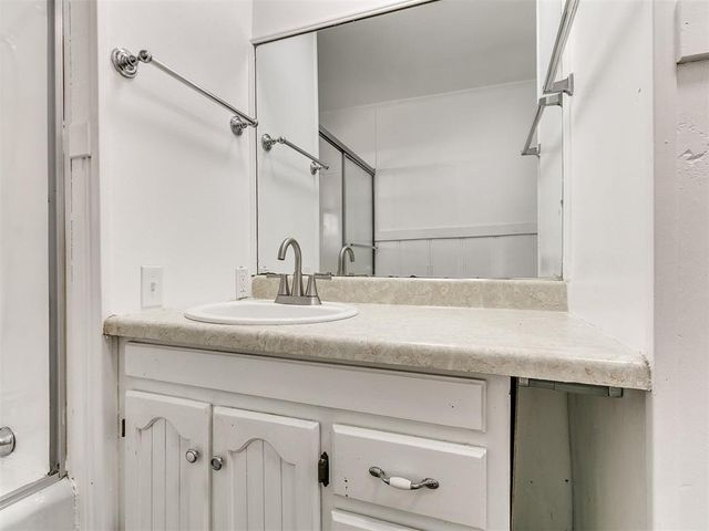 1408 N Douglas Boulevard, Midwest City, OK 73130