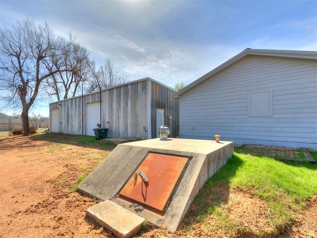 1408 N Douglas Boulevard, Midwest City, OK 73130