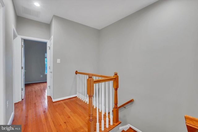 4579 DERRING LN, Fairfax, VA 22030