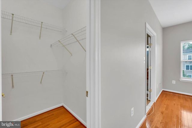 4579 DERRING LN, Fairfax, VA 22030