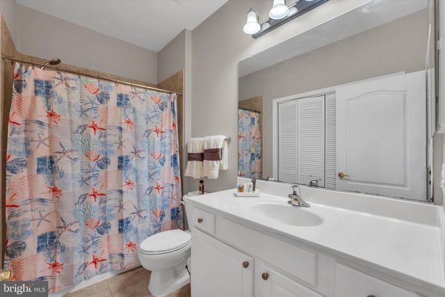 4579 DERRING LN, Fairfax, VA 22030