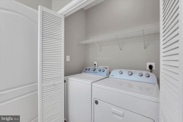 4579 DERRING LN, Fairfax, VA 22030