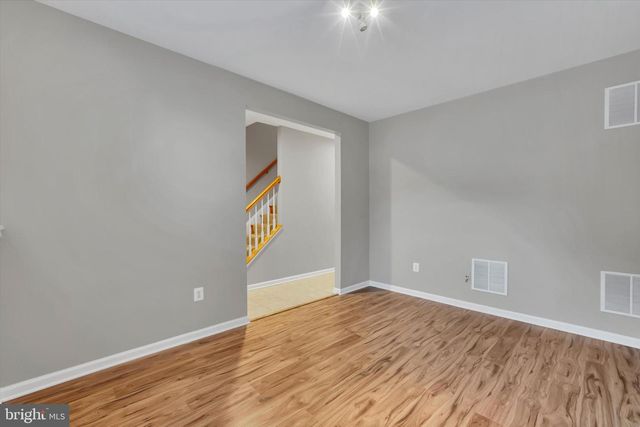 4579 DERRING LN, Fairfax, VA 22030