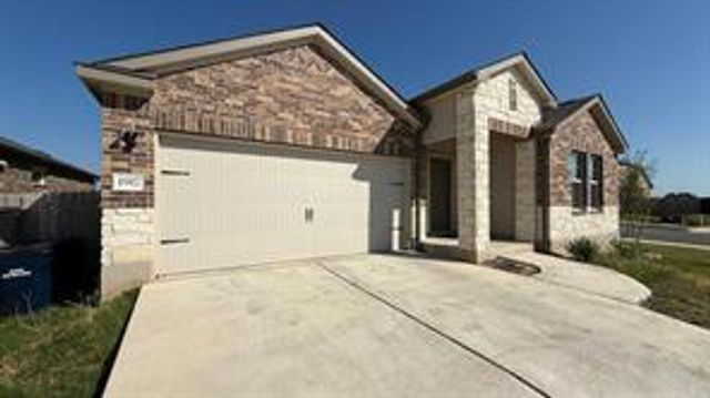 1917 Guntersville BND, Leander, TX 78641