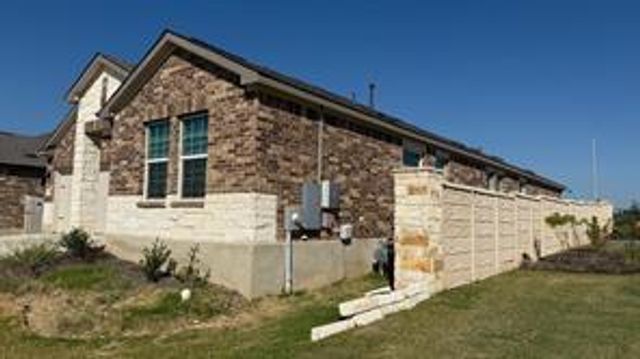 1917 Guntersville BND, Leander, TX 78641