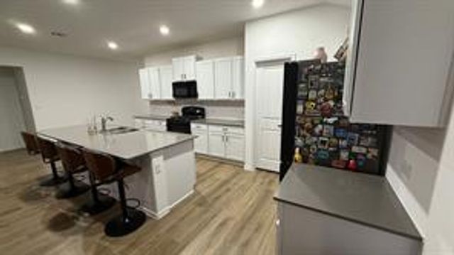 1917 Guntersville BND, Leander, TX 78641