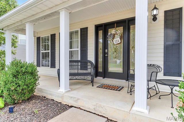 524 Great Oaks Meadow Drive, Wentzville, MO 63385