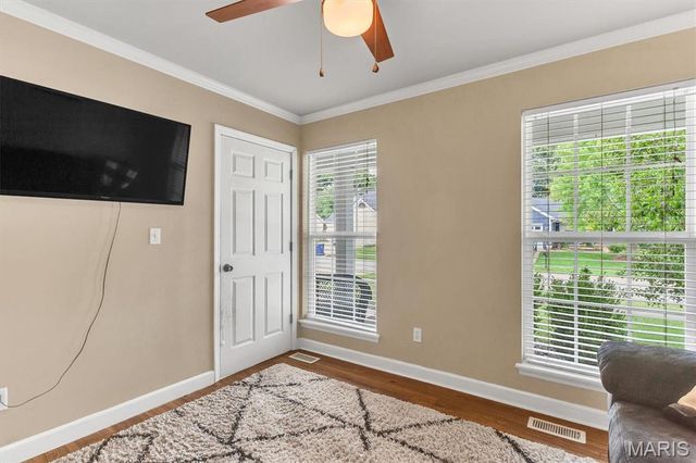 524 Great Oaks Meadow Drive, Wentzville, MO 63385