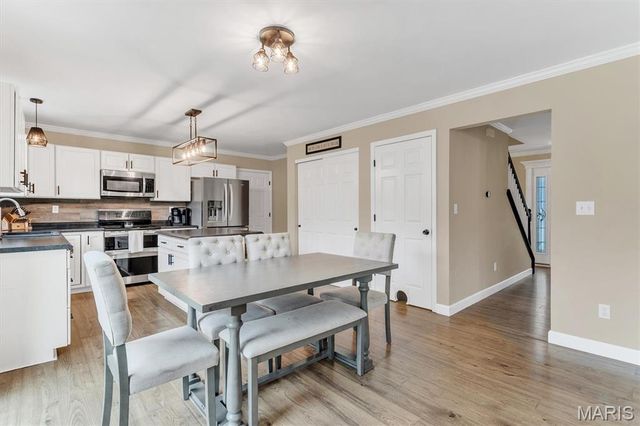 524 Great Oaks Meadow Drive, Wentzville, MO 63385