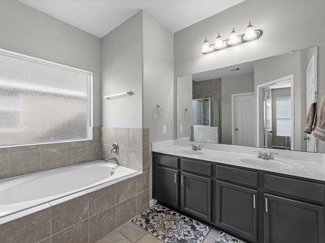 8335 Quiet Bay Drive, Baytown, TX 77523