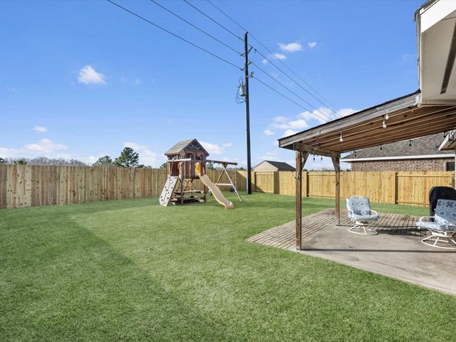 8335 Quiet Bay Drive, Baytown, TX 77523