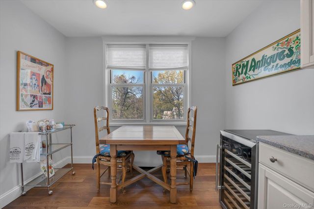 1390 Broadway 222, Hewlett, NY 11557