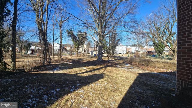 3906 GLEN AVE, Baltimore, MD 21215