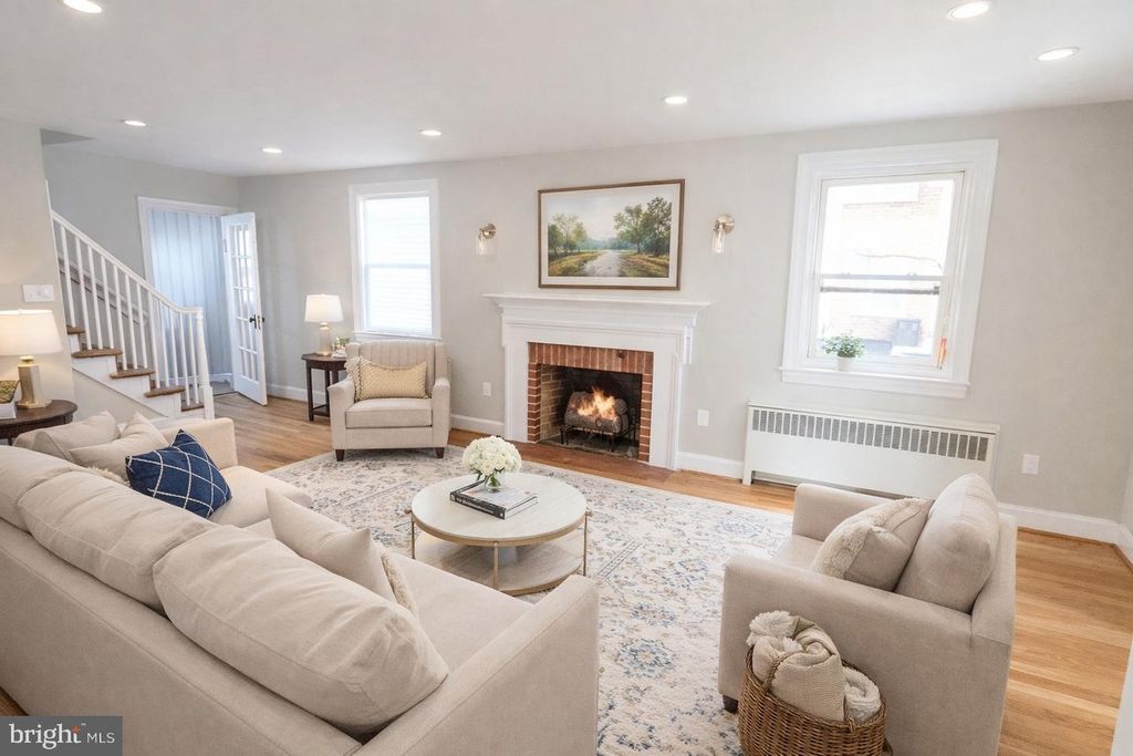 3906 GLEN AVE, Baltimore, MD 21215