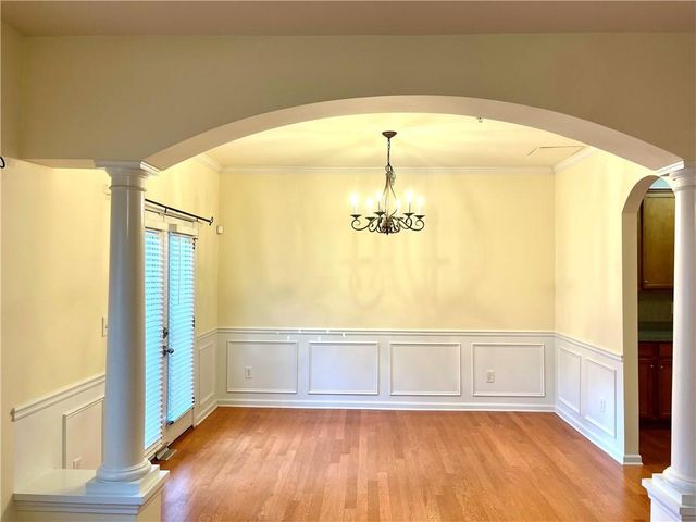 981 BROWNSTONE Lane 17, Marietta, GA 30008