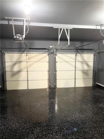 981 BROWNSTONE Lane 17, Marietta, GA 30008