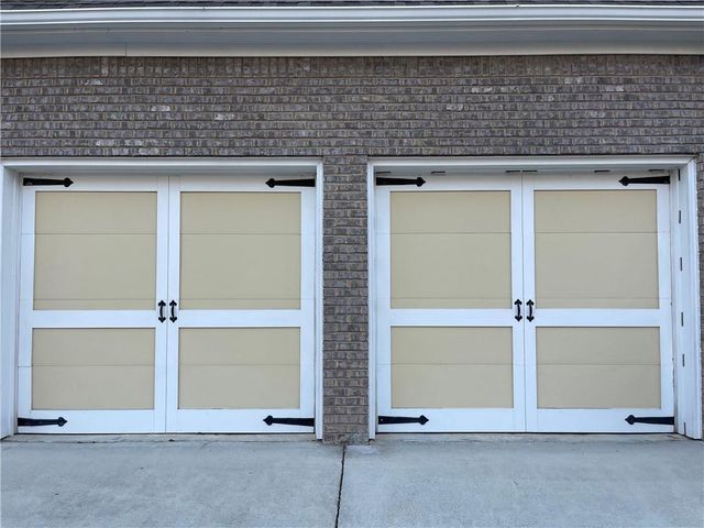 981 BROWNSTONE Lane 17, Marietta, GA 30008