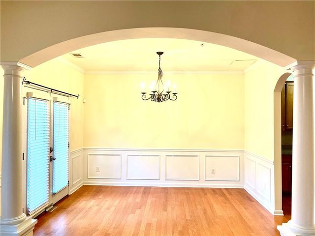 981 BROWNSTONE Lane 17, Marietta, GA 30008