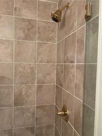 981 BROWNSTONE Lane 17, Marietta, GA 30008