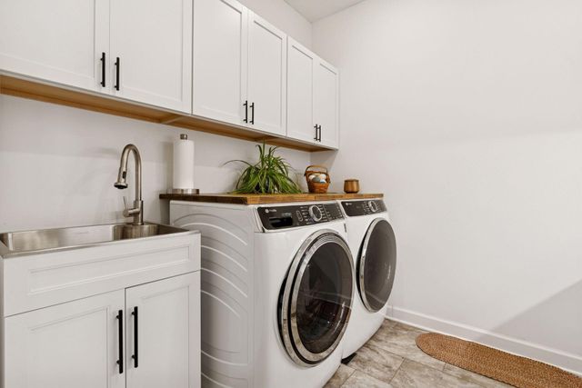 733 152nd Avenue NW, Andover, MN 55304