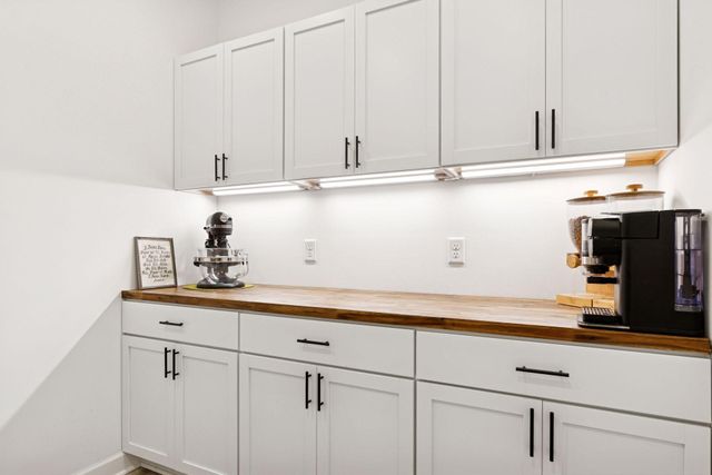 733 152nd Avenue NW, Andover, MN 55304