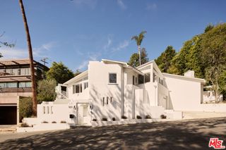 12317 Rochedale Lane, Los Angeles, CA 90049