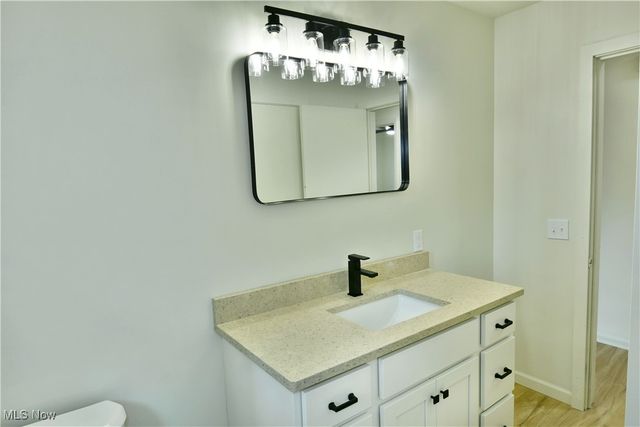 1524 Vernon Avenue NW, Warren, OH 44483