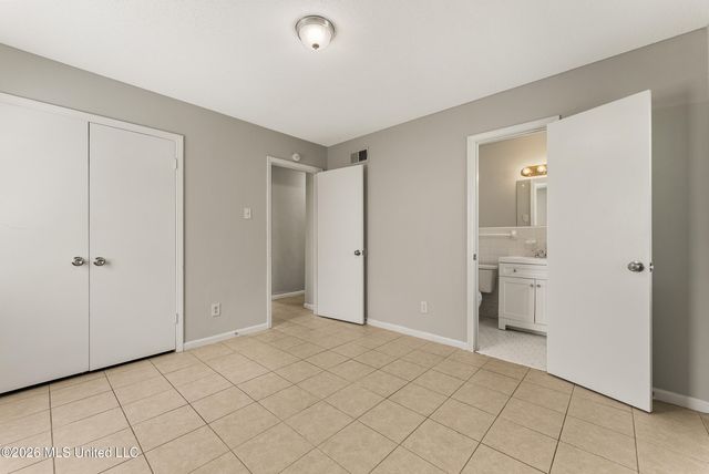 2920 Devon Circle, Horn Lake, MS 38637