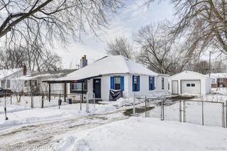 298 Oregon Street, York Charter Township, MI 48198