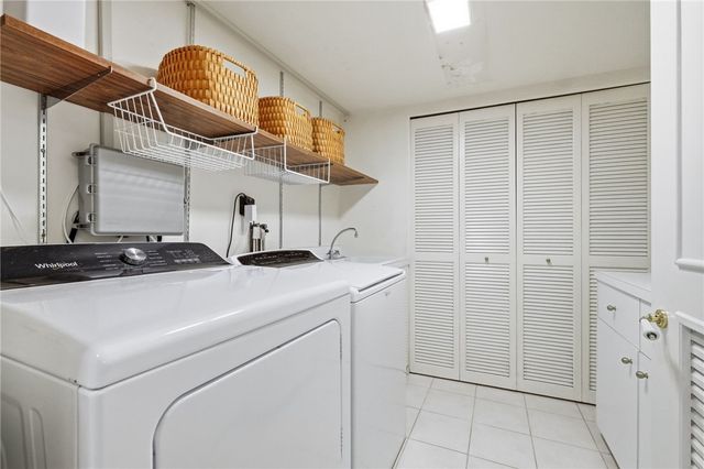 111 Grandview Ave 403, Mt Washington, PA 15211