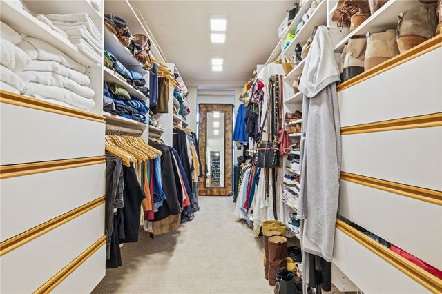 111 Grandview Ave 403, Mt Washington, PA 15211