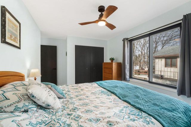 2997 Smith Lake ROAD, West Bend, WI 53090