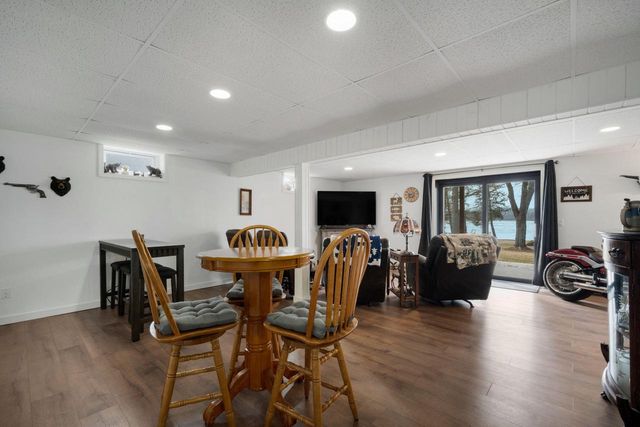 2997 Smith Lake ROAD, West Bend, WI 53090