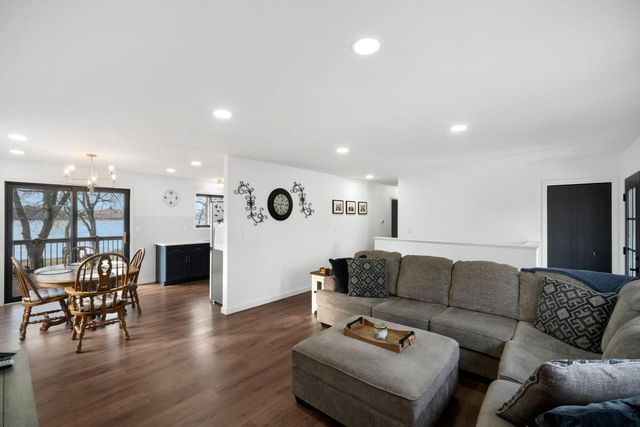 2997 Smith Lake ROAD, West Bend, WI 53090